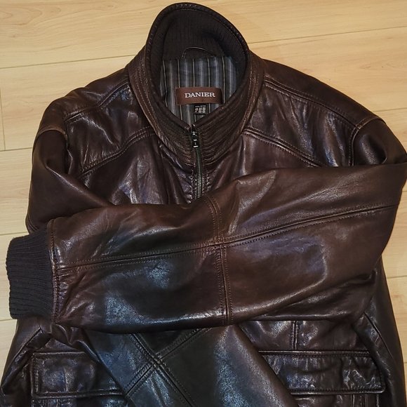 Danier Other - Danier Leather Brown Bomber Jacket XXL